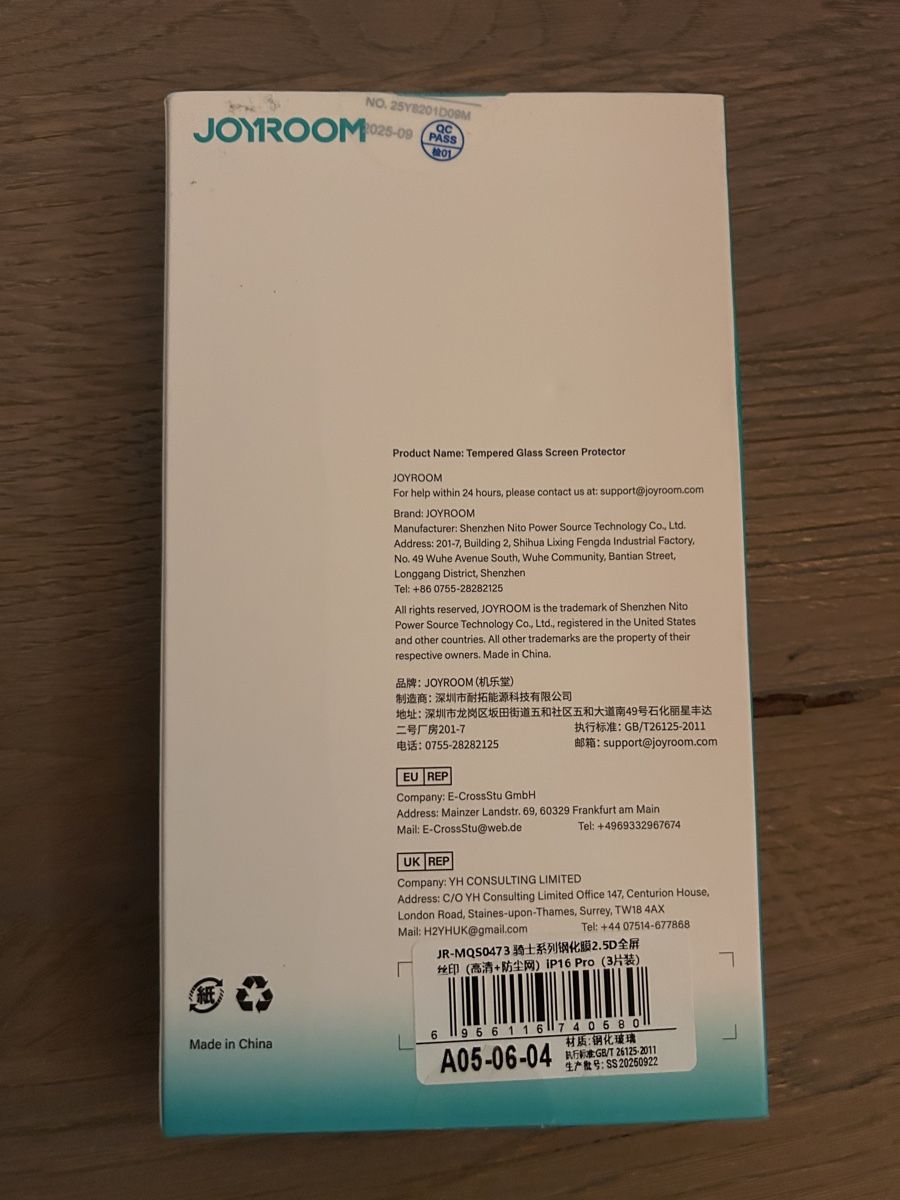 Ritocchi & pellicole di protezione: Panzerglas iPhone 16 pro. 3 Stück. – Nuovo e nell'imballaggio originale da Innertkirchen venduto da Rockshox5 1