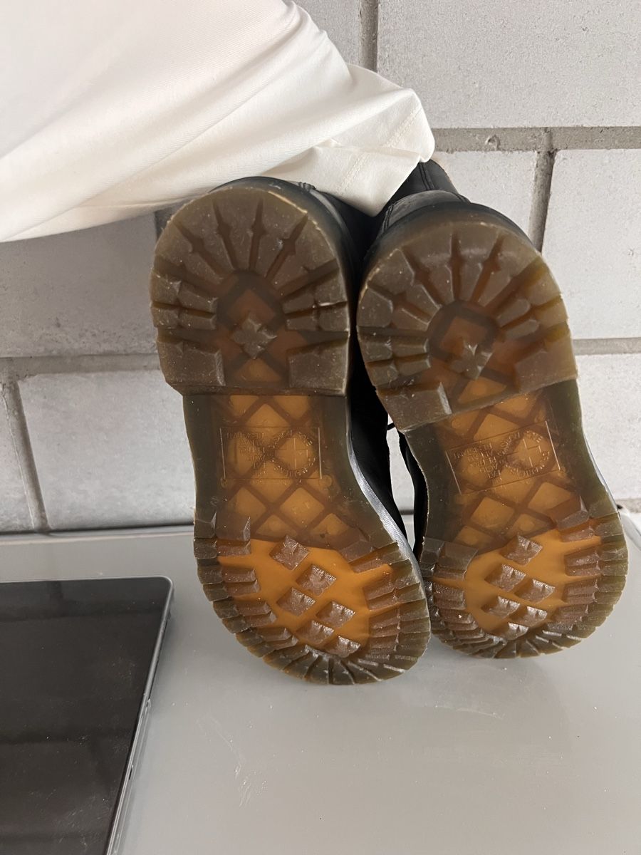 Dr. Martens Scarpe da donna: Dr Martens mit Fell Gr 39 – Usato da Biel/Bienne venduto da Jobu03 1