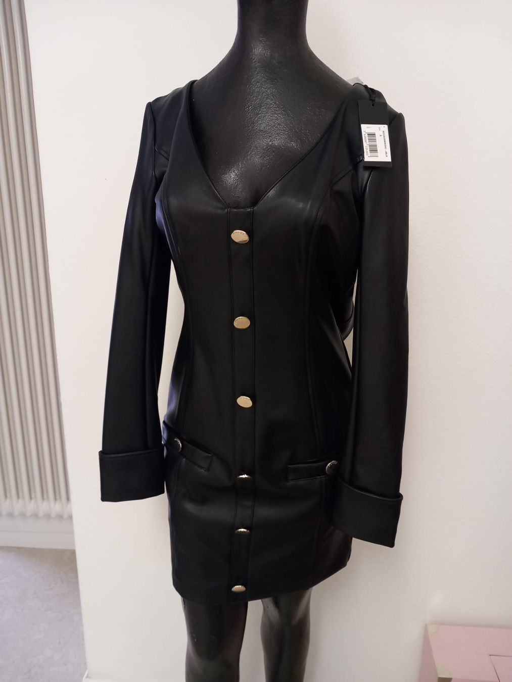 Guess Robes: Guess Kleid Neu – Neuf (Voir description) à Triengen par angel112