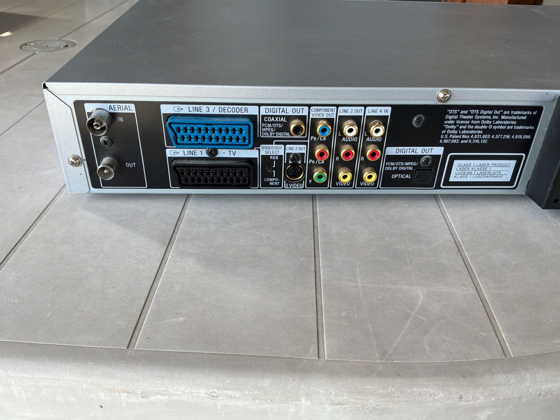 Sony Enregistreurs: Sony DVD Recorder RDR-GX210 – D'occasion à Massagno par mar_k9xb 2