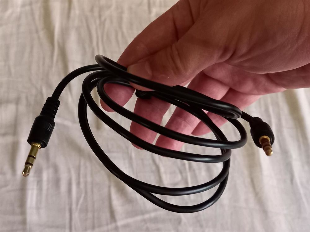 3.5-mm Stereo Klinkenkabel - Câble 3.5mm Stereo Jack | Kaufen auf Ricardo