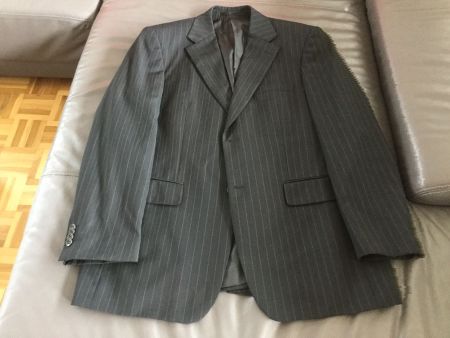 Blazer schwarz/gestreift (Kurzgrösse 26)
