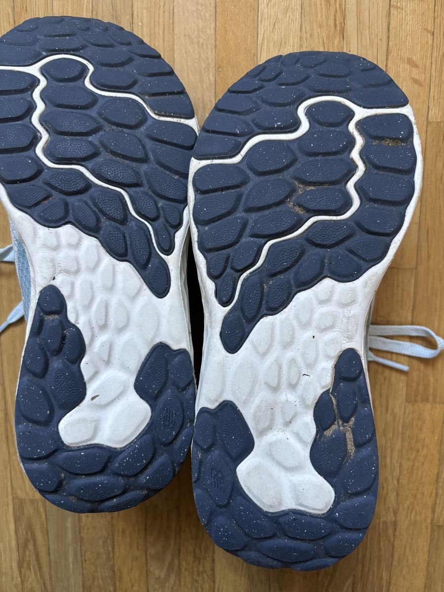 Scarpe per ragazze: Laufschuh New Balance Grösse 35.5 – Usato da Niederwangen b. Bern venduto da muidop 2