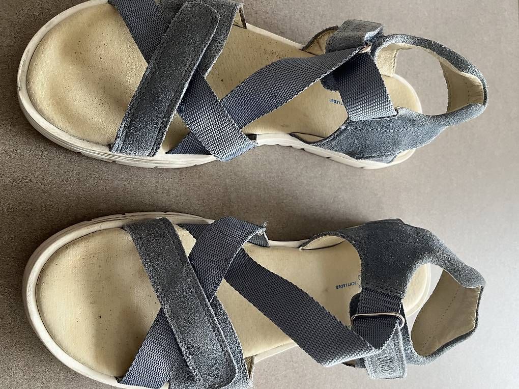 Chaussures femmes: Sandalen Richter 37 – D'occasion à Luzern par La_Favorita 1