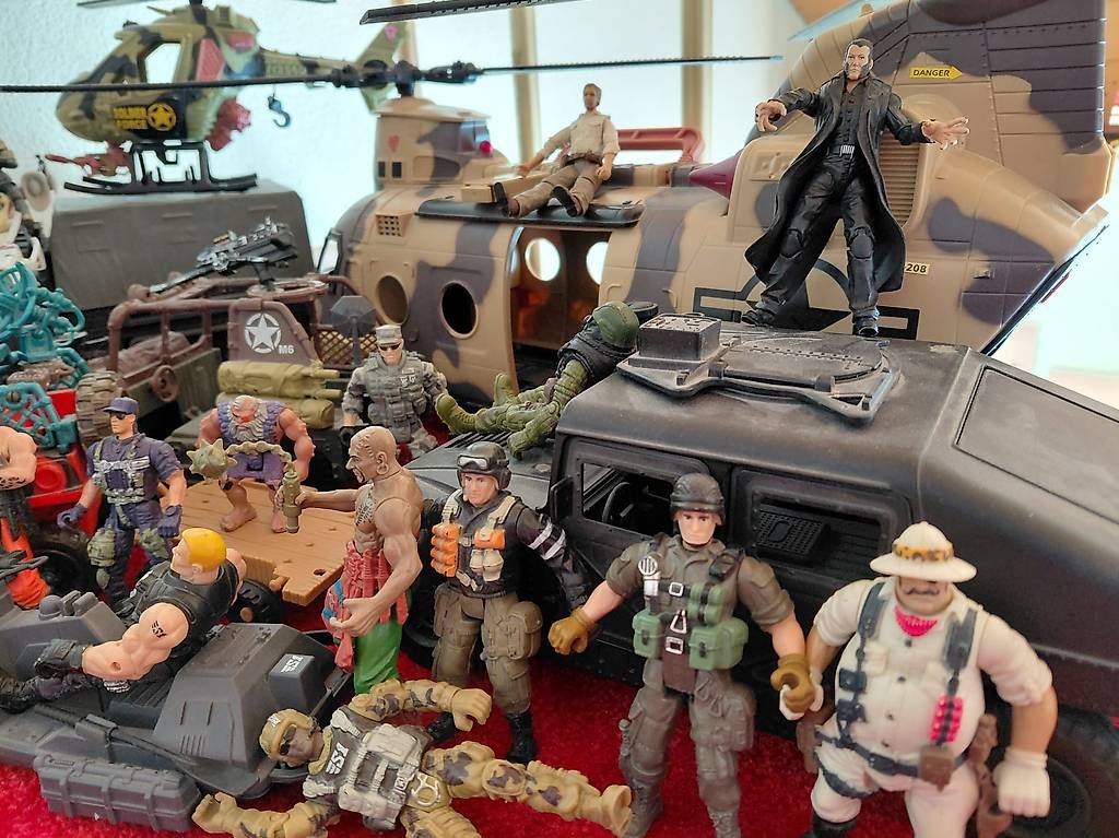 Giocattoli: US- NAVY. SEALS  Action  Figuren und verschiedene Sets – Usato da Eschenbach LU venduto da tho_xj29 1