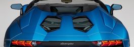 Lamborghini Aventador Roadster (Motorabdeckung)
