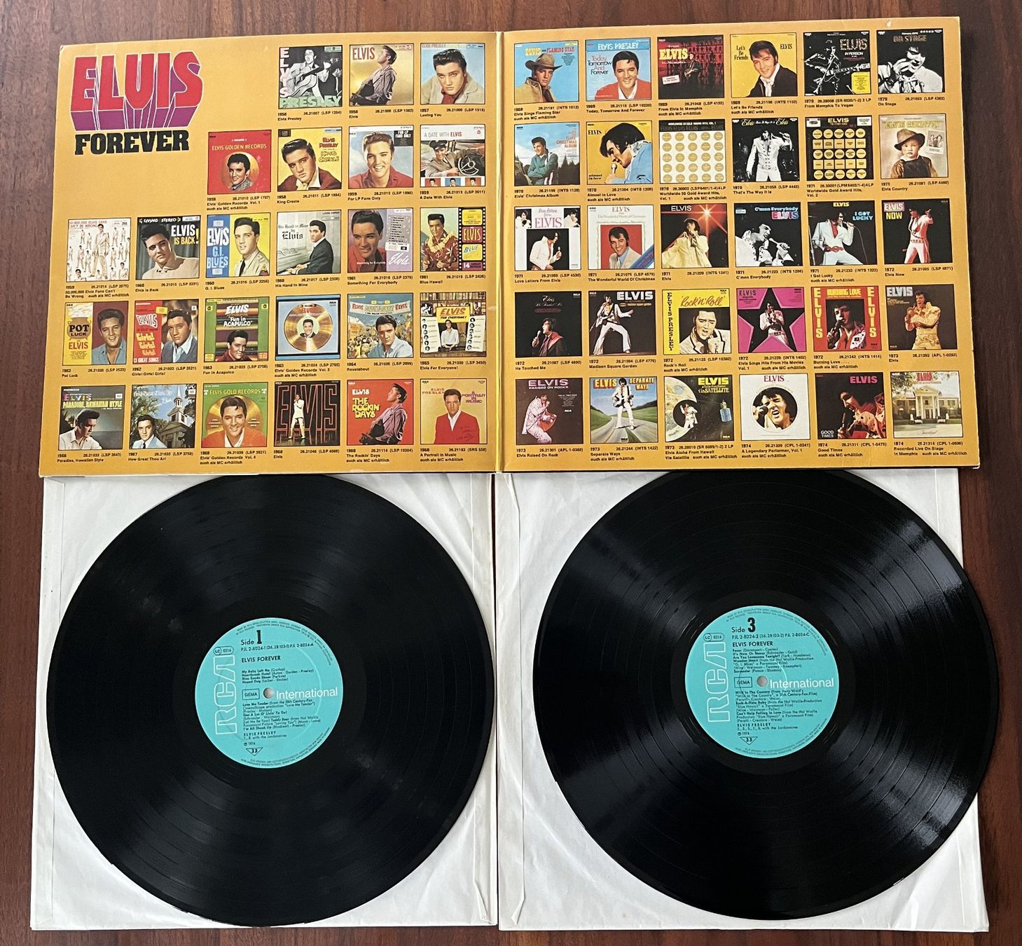 Dischi in vinile: Elvis - Forever 32 Hits - Doppel LP – Usato da Gümligen venduto da idefix12 1
