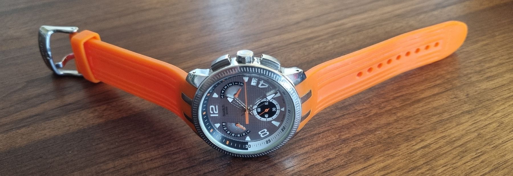 Swatch Uhren: Swatch Irony Chrono, mit Originalbox, Top Zustand – Gebraucht aus Zürich von TatamiZH 5