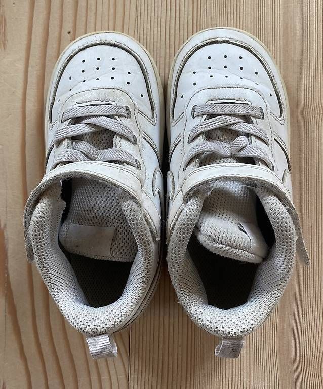 Nike Scarpe per ragazzi: Nike Sneaker Gr 24 – Usato da Kesswil venduto da canvas12 2