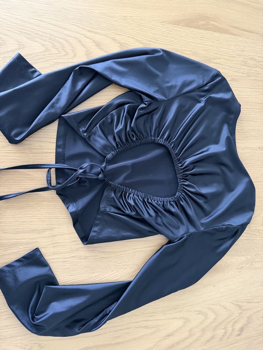 Stradivarius Tops: Top maniche lunghe – D'occasion à Tegna par Valentinaleoni33 2