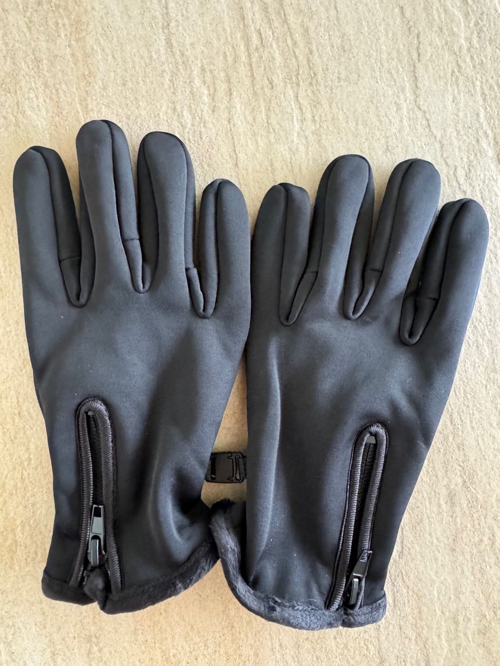 Guanti & manicotti: Gants d'hiver hommes Wind Proof, Touch Screen, taille M – Nuovo (secondo la descrizione) da St-Gingolph venduto da GoldenKeys 1