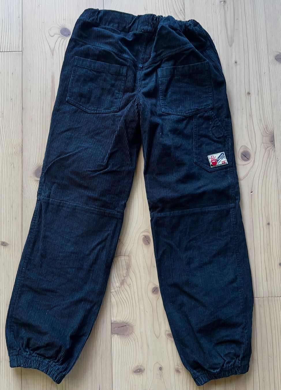 Danefae Pantaloni: Kinderhose Danefae Cord Grösse 140 – Usato da Zürich venduto da meggimay 3