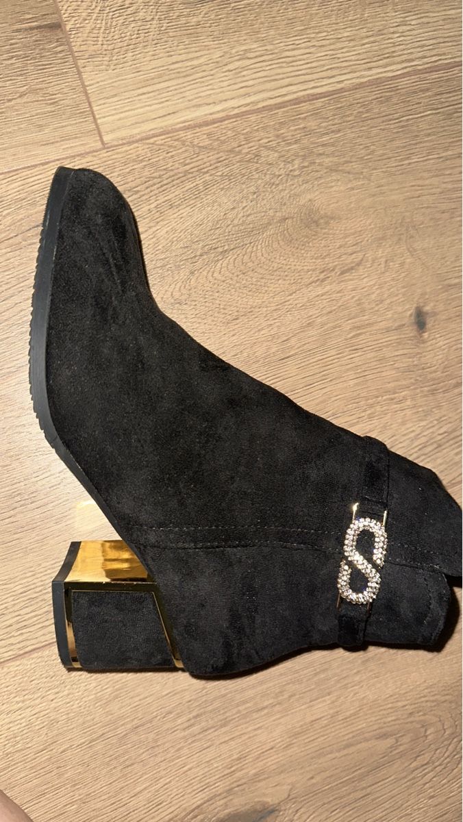 Scarpe da donna: Bottines noires élégantes, taille 38 – Nuovo (secondo la descrizione) da Bülach venduto da sar_j6bk 1