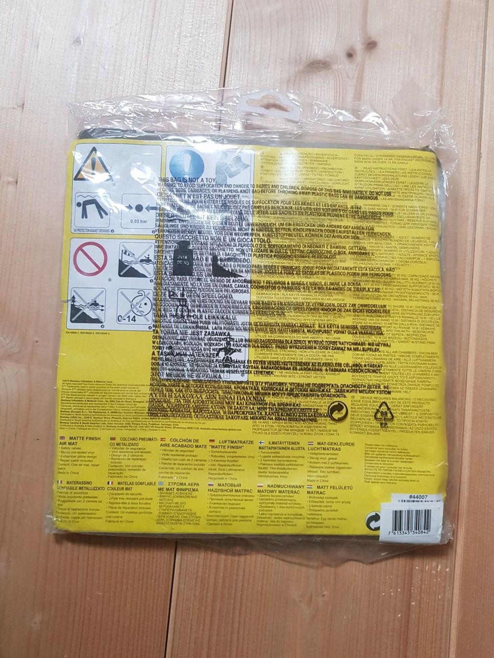 Bestway Piscines: Schwimmende Matte – Neuf avec emballage d'origine à Zweisimmen par Adorable 1