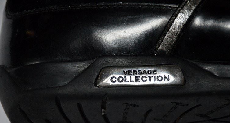 Versace Herrenschuhe: Sneakers Versace  .40 – Gebraucht aus Collonges von Auganien 7