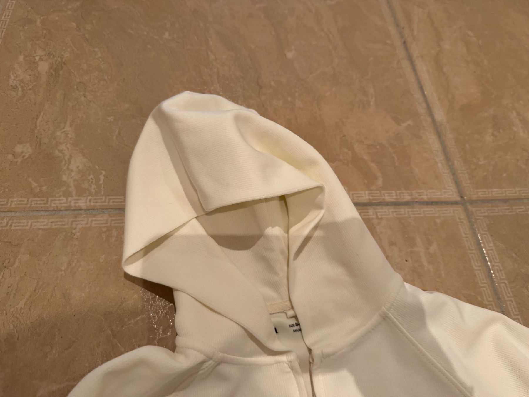 Kleiderpakete & -sets: Zara cooles Shirt, 7J 122 – Gebraucht aus Klingnau von Markus14 2