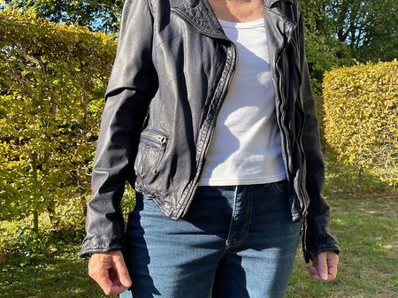 Coole Lederjacke der Marke MUSHER
