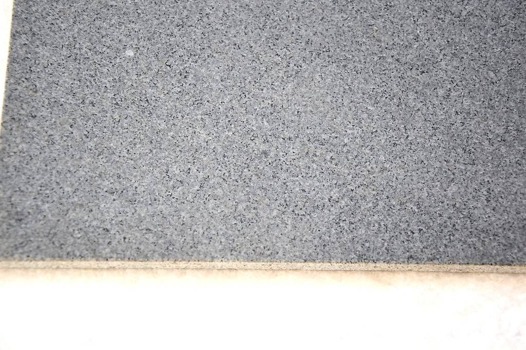 Rivestimenti per pavimenti: Platten Restposten – Nuovo (secondo la descrizione) da Hünenberg venduto da InternoAG