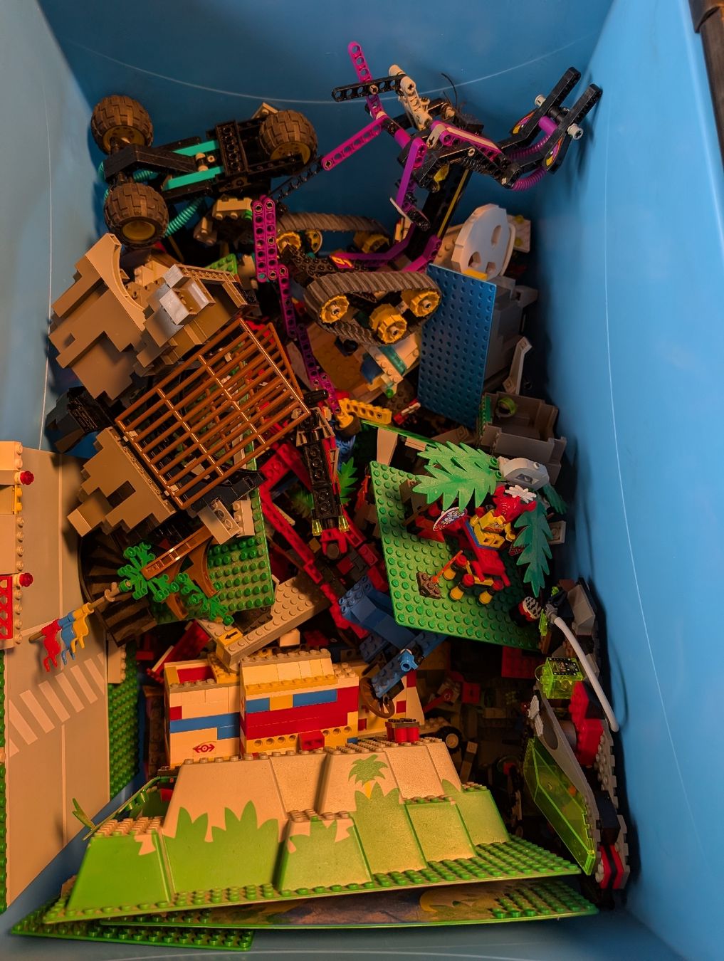 Lego Kit di costruzioni: Random Legosets (keine Garantie) – Usato da Winterthur venduto da san_m8lz 1
