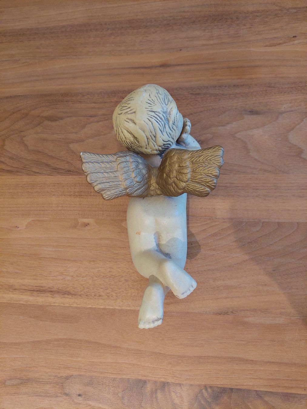 Figuren: Bezaubernder Engel im Antikstil – Gebraucht aus Brunnen von Livianda 3