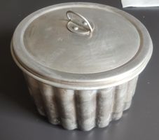 Alte Backform  Alu 16cm
