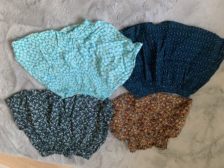 À vendre diverses jupes fille