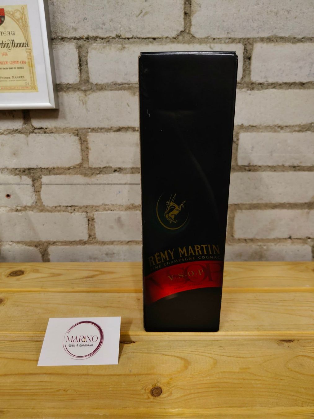 Rémy Martin Bevande alcoliche: Cognac Remy Martin VSOP 0.7l/40%, – Nuovo e nell'imballaggio originale da Münchenstein venduto da wusmarino