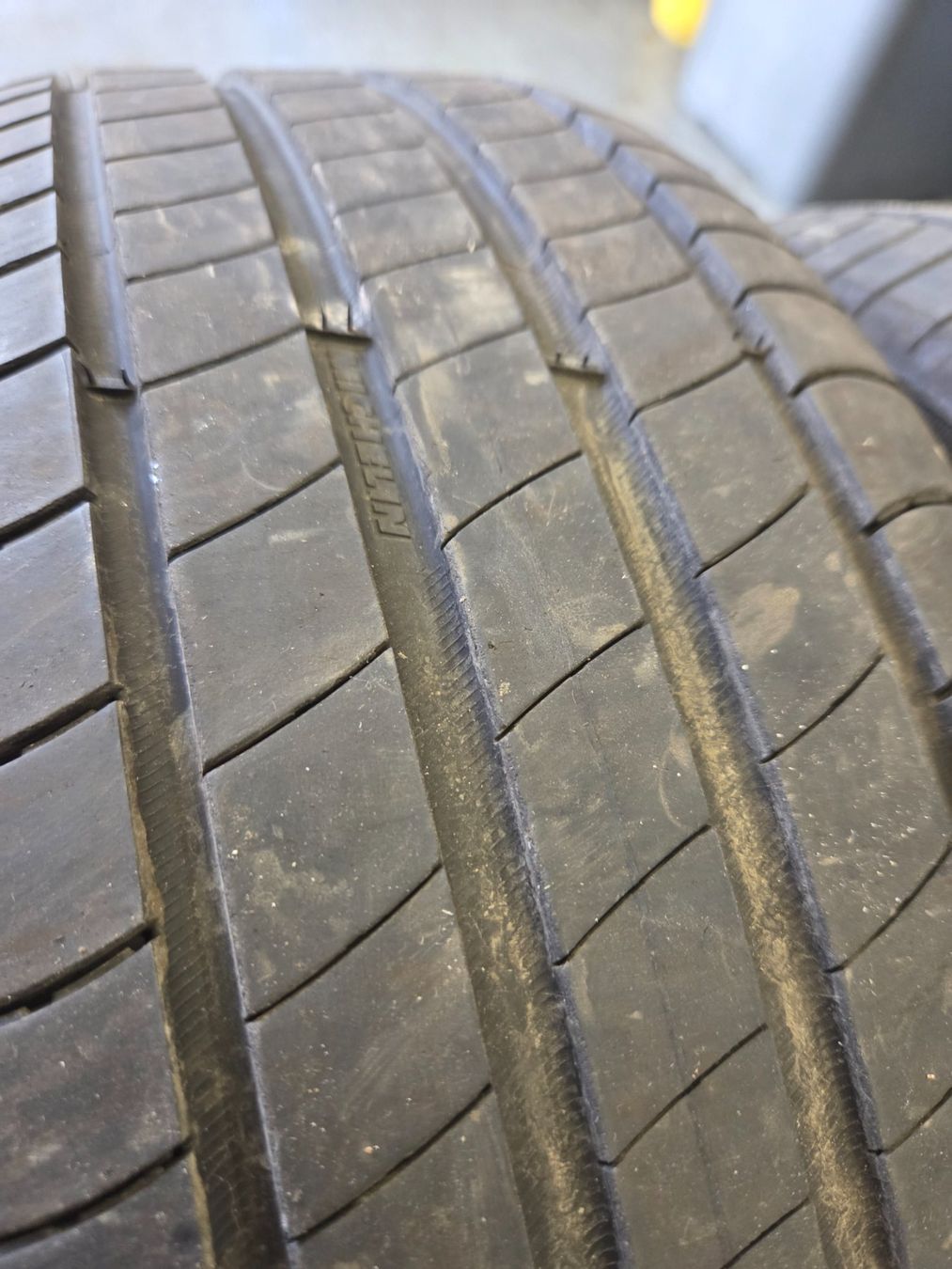 Michelin Pneus & Kompletträder: 195 / 55 R 16  91T Michelin – Gebraucht aus Fischbach-Göslikon von Emanuel.Bardhi 2
