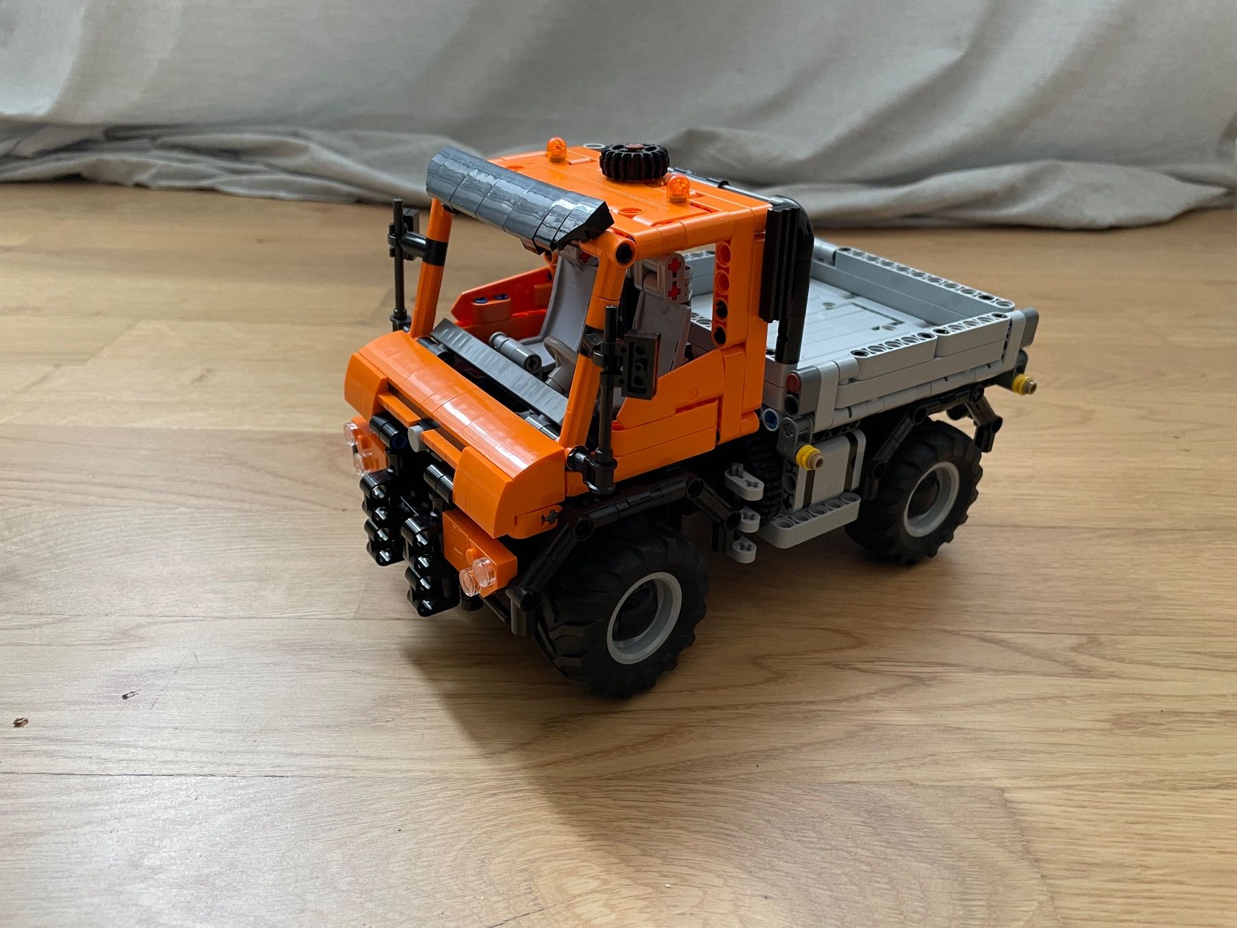 Lego Kit di costruzioni: Lego Technic - Unimog U423 – Usato da Salmsach venduto da ram82