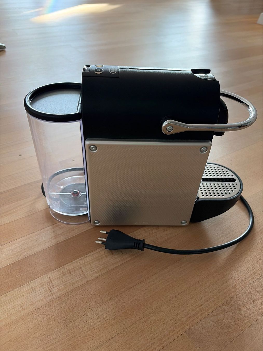 Nespresso Kaffeemaschinen & Espressomaschinen: Nespresso Pixi Kaffeemaschine – Gebraucht aus Frauenfeld von rekap 1