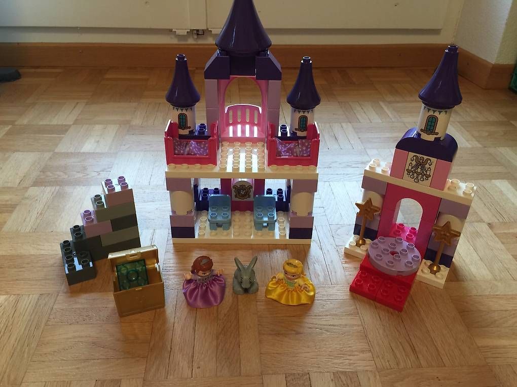 Giocattoli: LEGO Duplo 10595 - Sofia the First - Königsschloss – Usato da Zürich venduto da Technoclimbing 1