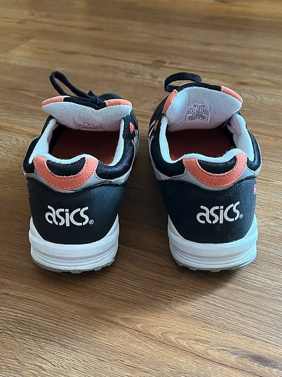 Scarpe da uomo: ASICS GEL SAGA, Grösse 43.5 – Usato da Au SG venduto da Faebukuki 1