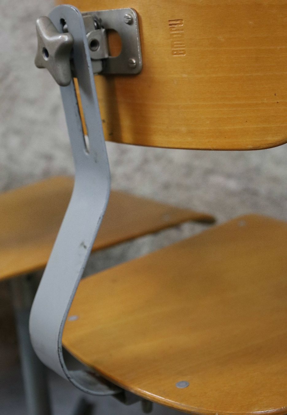 Embru Stühle: EMBRU Atelierstuhl, Werkstattstuhl – Gebraucht aus Birrwil von brandschatz_birrwil 3