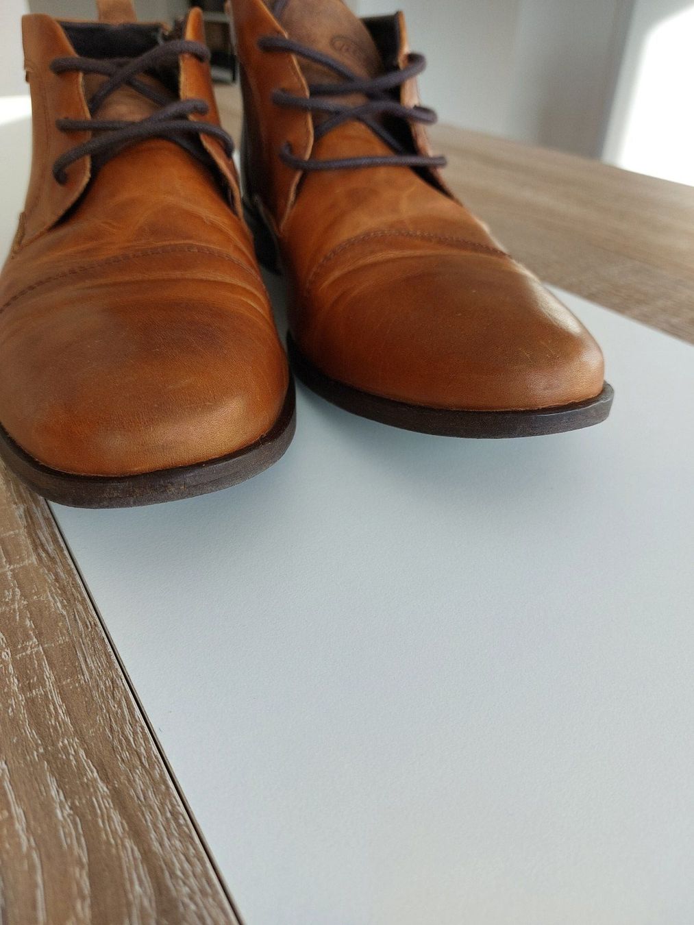 Scarpe da uomo: Paar Lederschuhe AM hellbraun Grösse 45 – Usato da Niederdorf venduto da Schuerch_steff 2