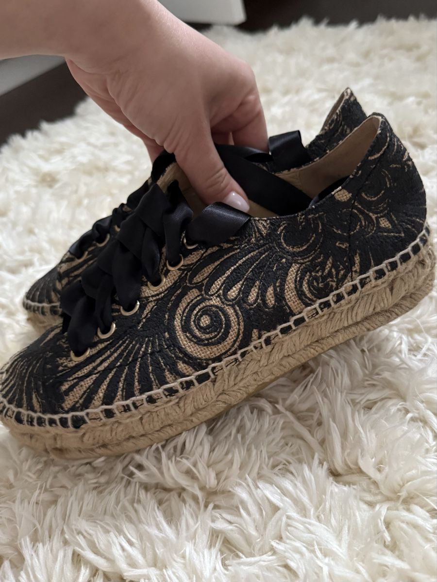 Scarpe da donna: espadrilles 36 – Usato da Forel (Lavaux) venduto da julie13