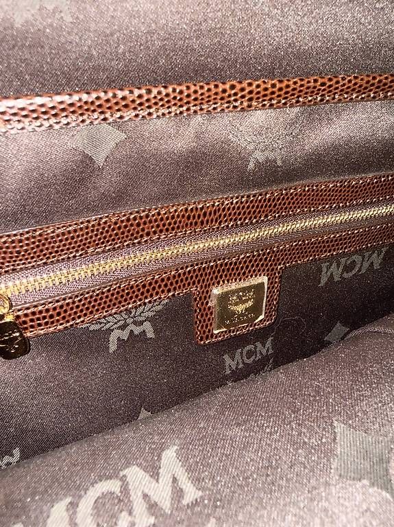 Rucksäcke:  MCM Stark Rucksack – Gebraucht aus Dübendorf von deezzy 4