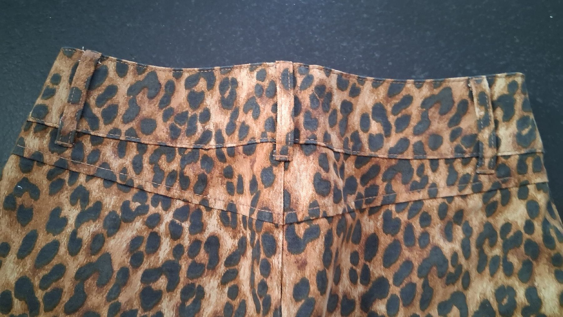 H&M Röcke: Minirock Leopardenmuster H&M Gr. 34 NEU – Neu (gemäss Beschreibung) aus Möhlin von Chicco19 3