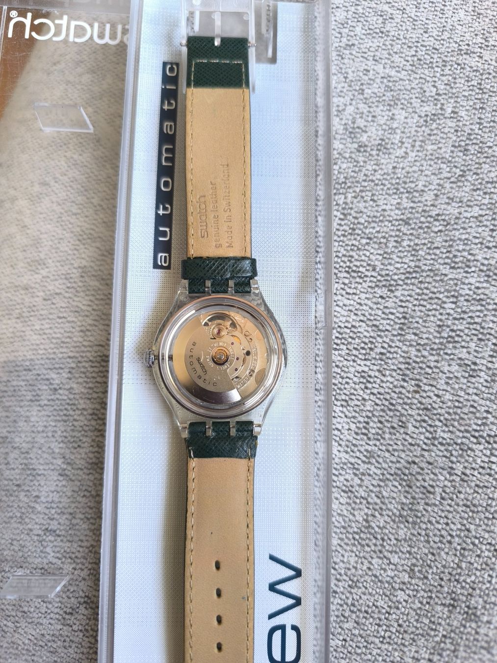 Swatch Orologi: Montre Swatch Automatic bracelet vert boite originale – Nuovo e nell'imballaggio originale da Genève venduto da jim_2t7h 2