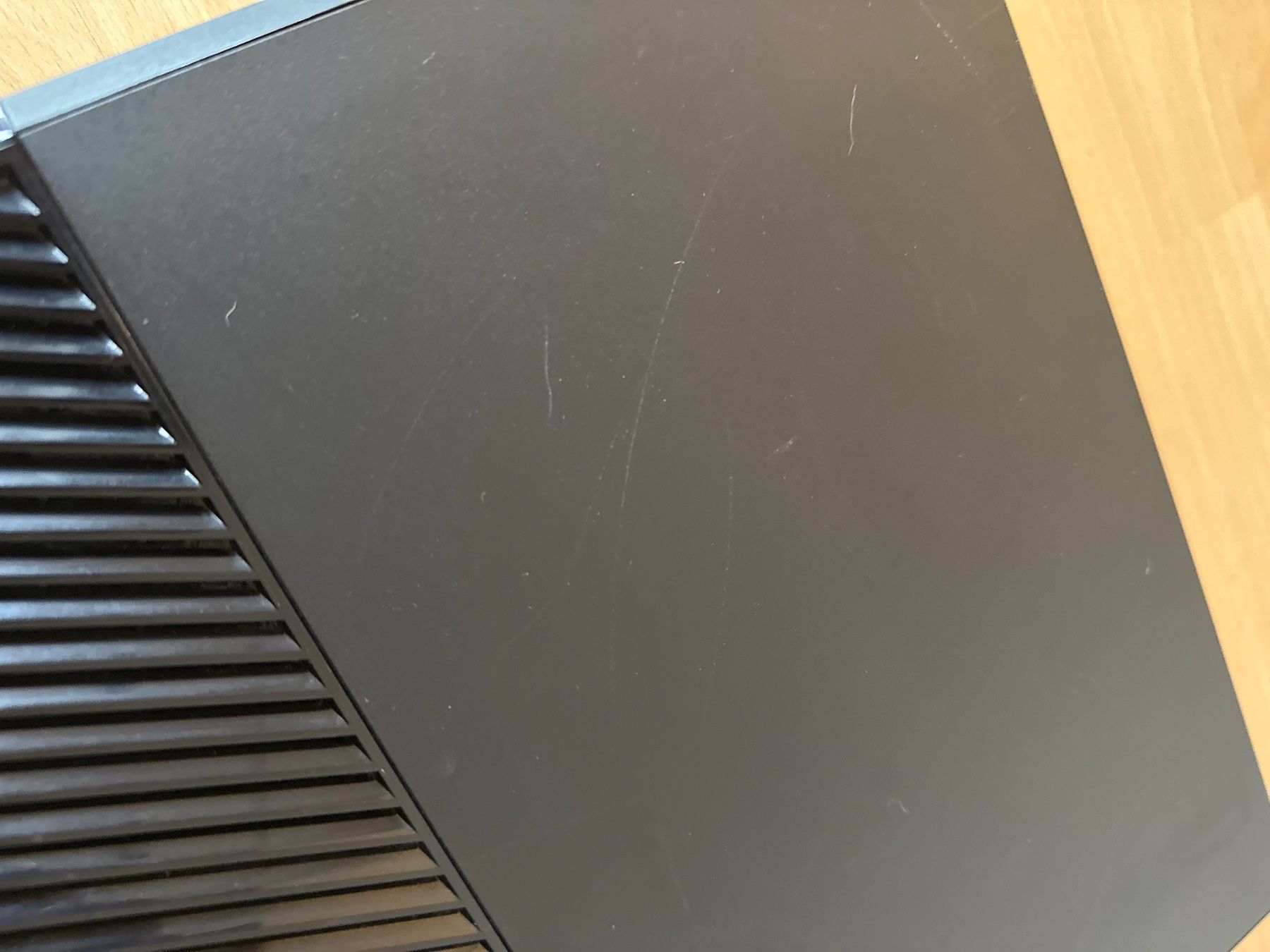 Microsoft Consoles: Xbox One ohne Zubehör – D'occasion à St.gallen par taduz 2