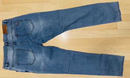 2 paia di Jeans come nuovi taglia L ( vestono XL ) 