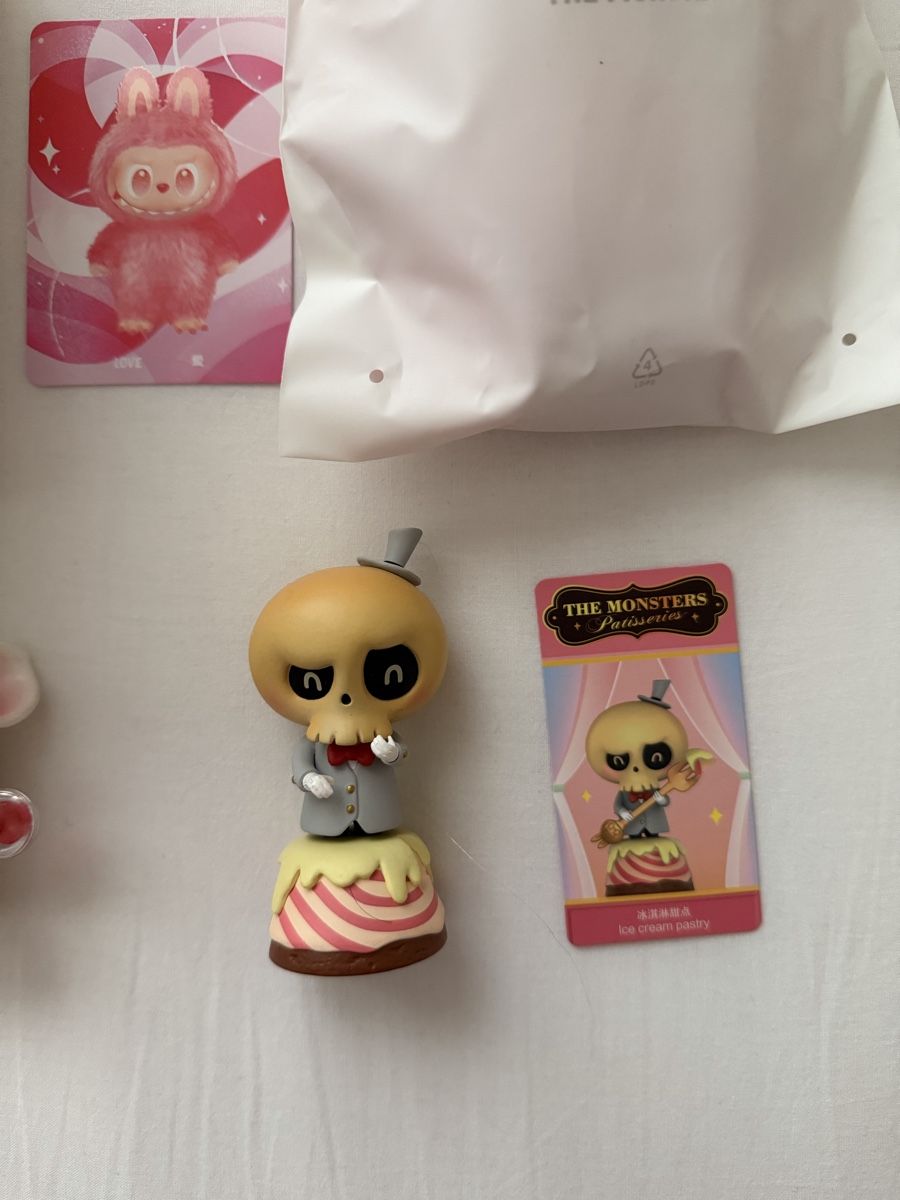 Pop Mart Statuette: LABUBU - THE MONSTERS - SKULLPANDA – Nuovo e nell'imballaggio originale da Concise venduto da Lae99 3