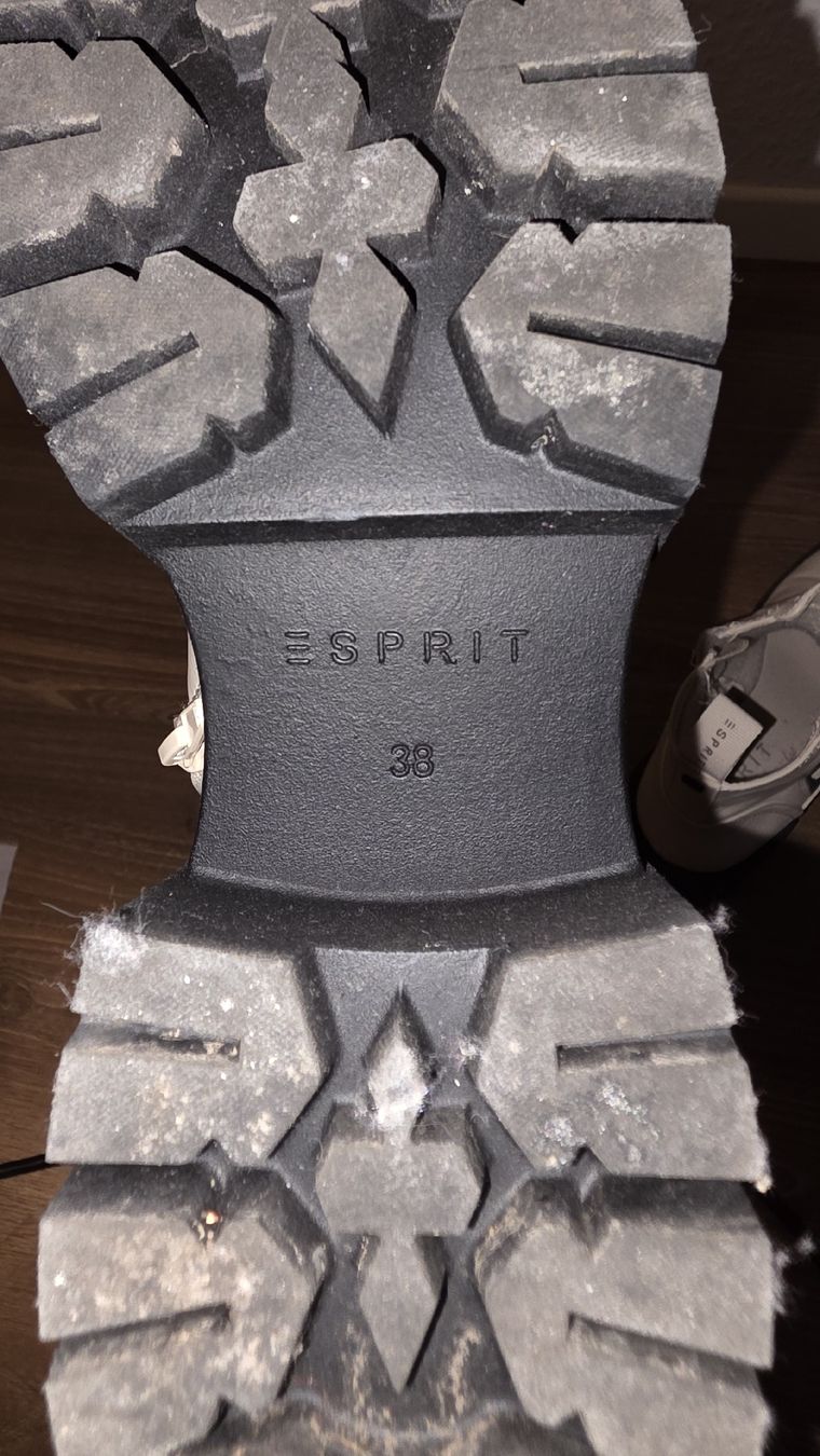 Esprit Scarpe da donna: Coole Esprit Stiefeletten in Weiss, Grösse 38 – Usato da Wetzikon ZH venduto da secondhandsfashion 3