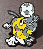 R214 - Pin Fussball Bienchen Biene