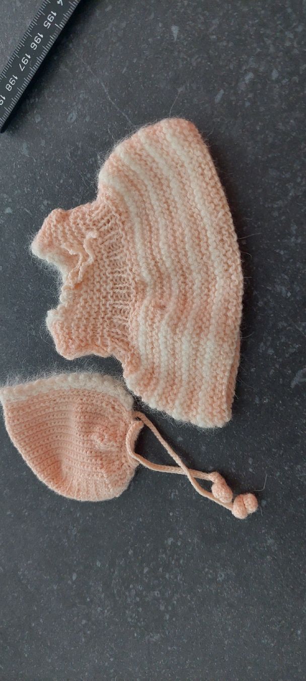 Bambole: Kleine Puppenkleidchen – Usato da Muri AG venduto da nindo1 5