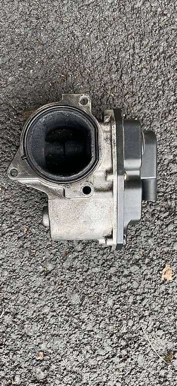 Tutti pezzi di ricambio auto: AGR – Usato da Bellikon venduto da concedo 2