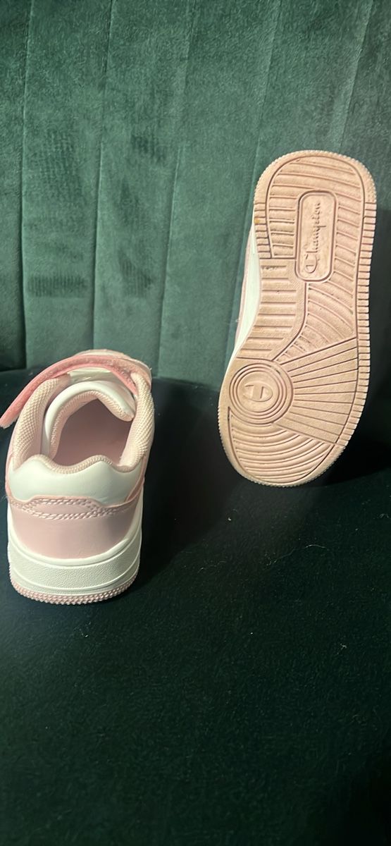 Scarpe per ragazze: Champion Mädchen Turnschuhe, Gr. 28 Top! – Usato da Seon venduto da Sunny-Schmuck78 4