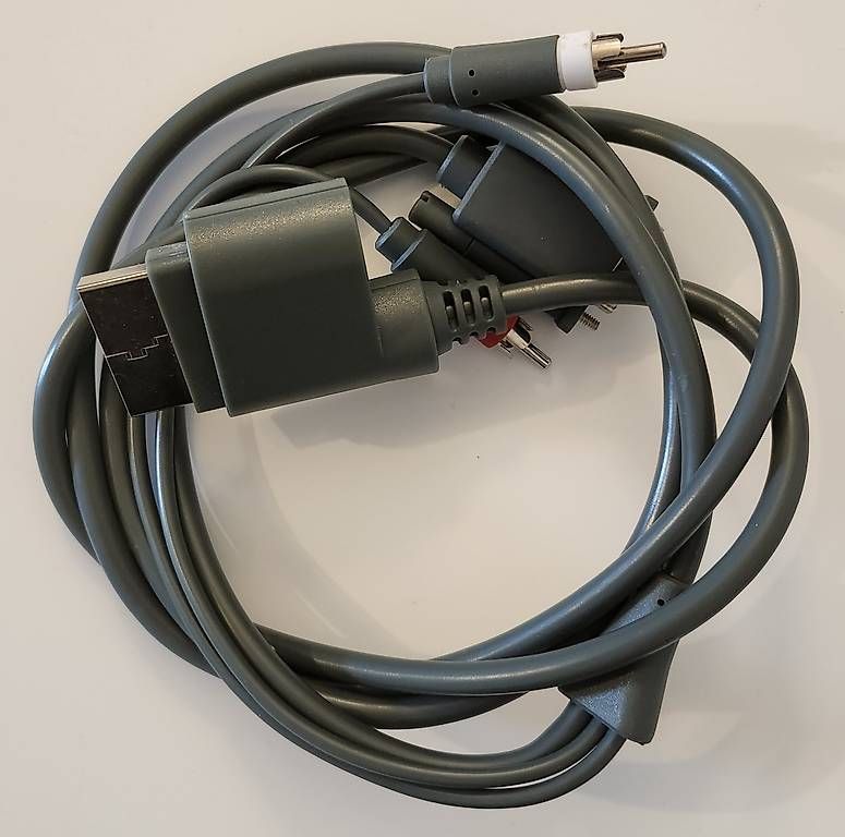 Câbles: Câble VGA Xbox 360 – D'occasion à Bulle par Phob0s