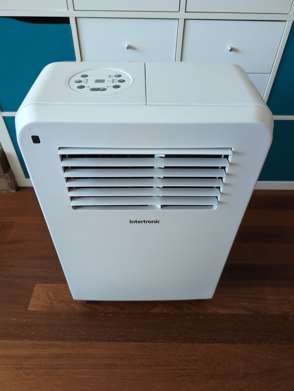 Climatiseurs: Klimagerät mit Abluftschlauch gebraucht – D'occasion à Aesch BL par Basswelle 1