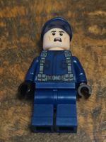lego figurine jurassic world jw037 ACU Tracker -