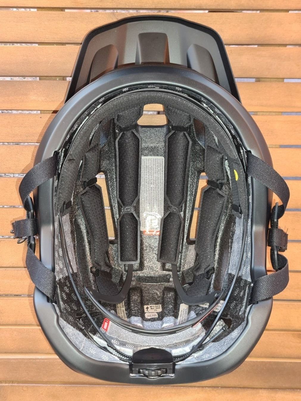 Specialized Helme: Casque VTT Specialized Ambush 2 – Neu und originalverpackt aus Biel/Bienne von  4